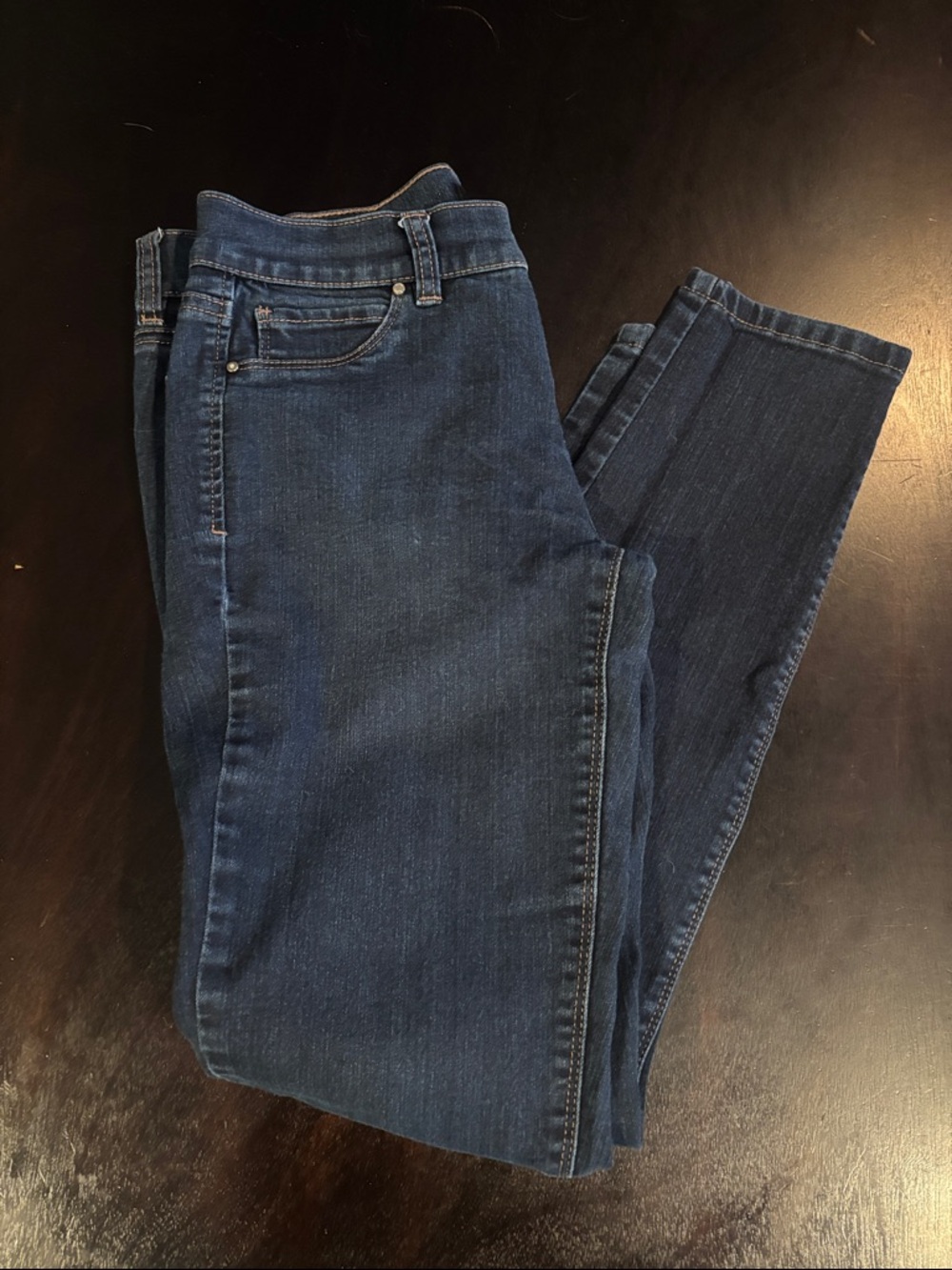 White House Black Market Women's Skinny Jeans in Dark Blue Denim